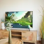 Modern Flat With Montgo View