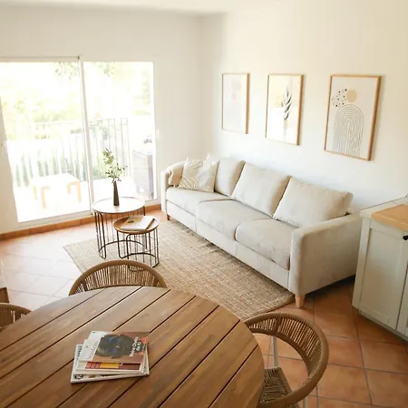 Modern Flat With Montgo View Apartment