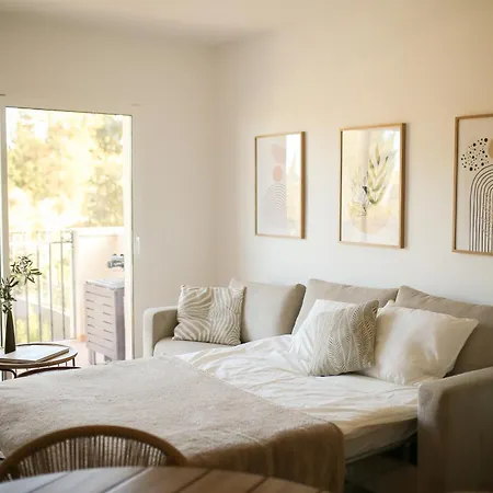 Apartment Modern Flat With Montgo View *