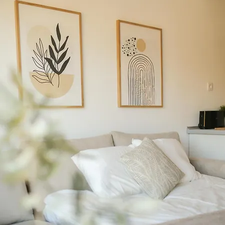 Modern Flat With Montgo View Apartment