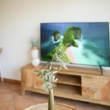 Modern Flat With Montgo View Apartment *