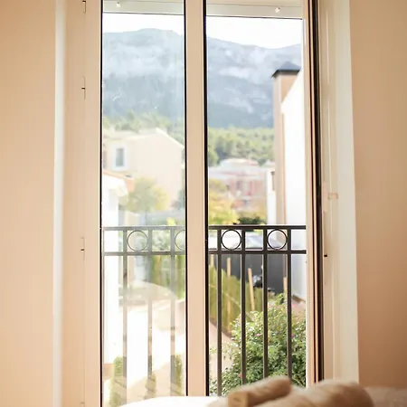 Modern Flat With Montgo View Apartment