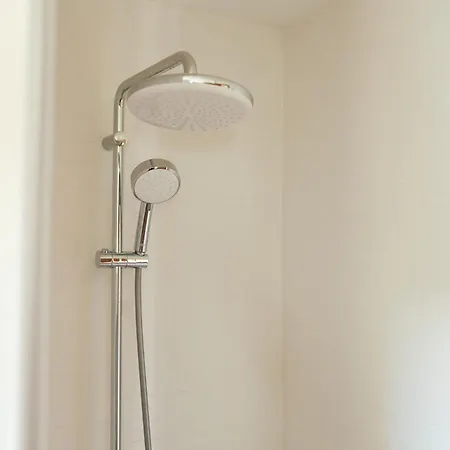 Apartamento Modern Flat With Montgo View