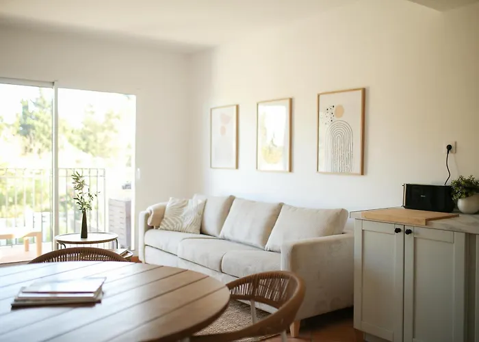 Appartamento Modern Flat With Montgo View *