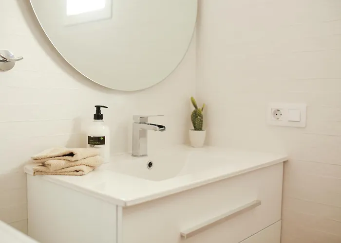 Modern Flat With Montgo View Dénia