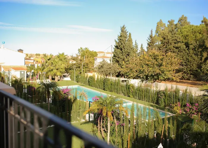 Modern Flat With Montgo View