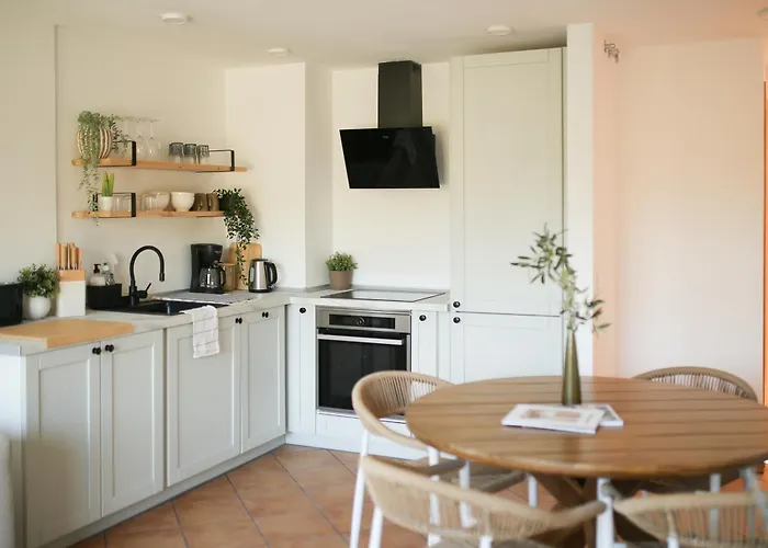 Modern Flat With Montgo View 아파트