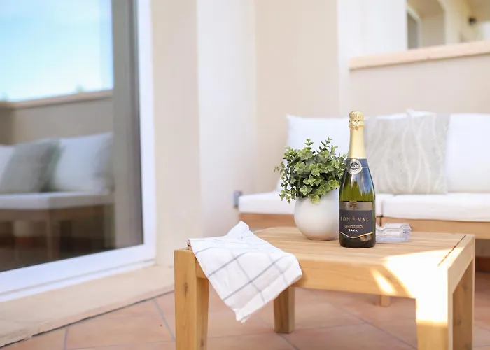 Modern Flat With Montgo View 아파트 데니아